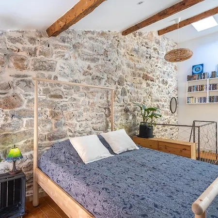 Charming Atypical Feriehus