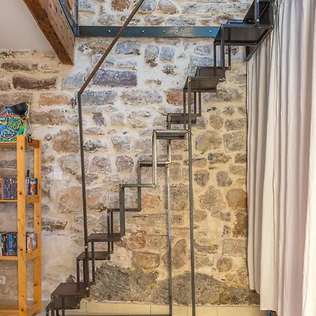 Charming Atypical Feriehus *